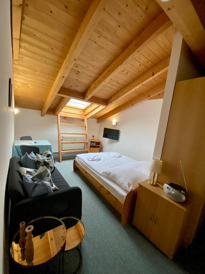 Haus Seewind Warnemuende Росток Екстериор снимка